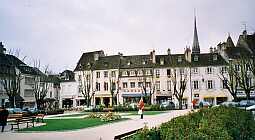 Place central vieux Beaune