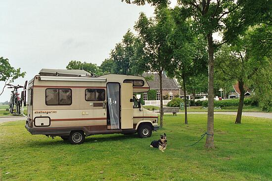 Camping sauvage prs de Makkum