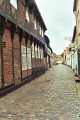 Rue pave